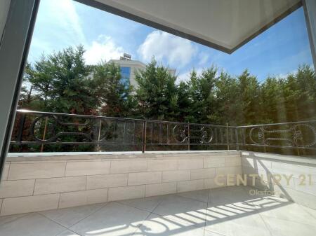 APPARTAMENTO IN AFFITTO 2+1+2+POSTO AUTO AL GIARDINO BOTANICO!