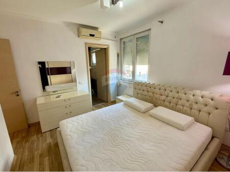 --Apartament 2+1 - Për Qira - 21 Dhjetori--