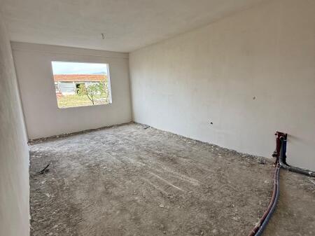 Paskuqan Shitet Apartament 2+1