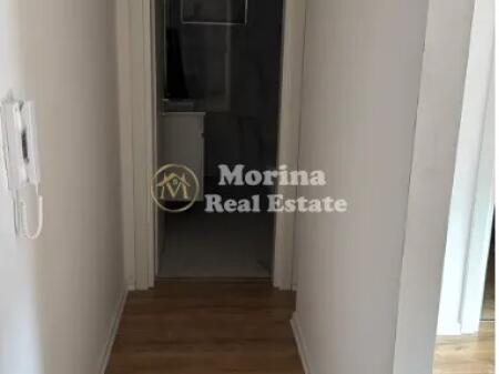 Qera, Ambjent Biznesi, perballe Gjykates Administrative, te Kompleksi ”Tree Tours”, 550 euro/muaj