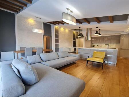 Jepet me Qira apartament 3+1 Elitar tek Rezidenca “Kodra e Diellit”