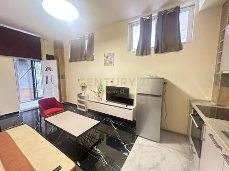 ALI DEMI, AFFITTIAMO APPARTAMENTO 1+1 350 € /Mese