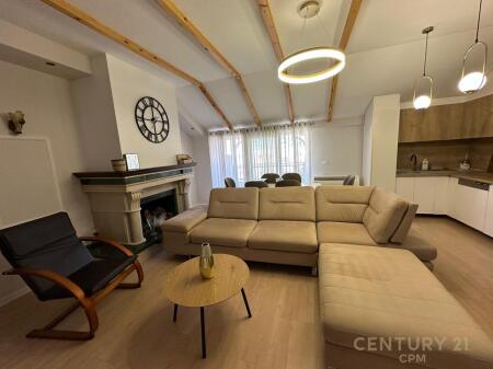 Apartament 1+1 Per Qira Ne Komunen E Parisit!
