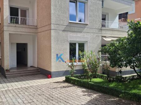 Villa su 2 Piani in Affitto – Via Elbasani, Tirana