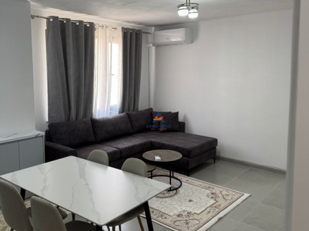 AFFITTASI APPARTAMENTO 1+1+BALCONE "VIA TEODOR KEKO, NUOVA ANELLO" 500 EURO.