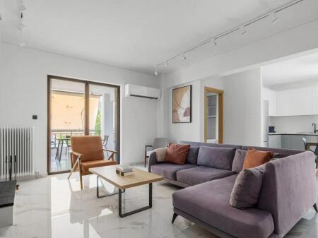 Appartamento in Affitto 3+1+2+Posto Auto presso il Lago Secco (ID B230125) Tirana
