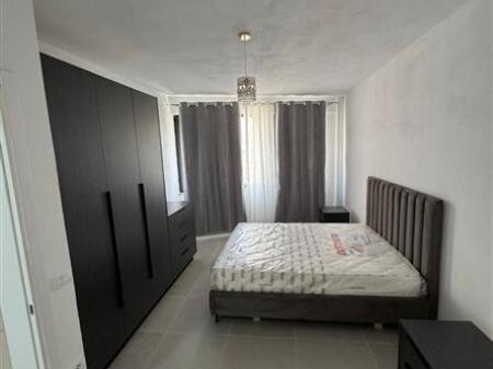 Super Apartament 2+1+2 +parkim me qera ne Astir/Bar Artisti (700 Euro)