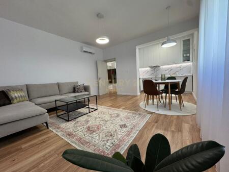 AFFITTO APPARTAMENTO 2+1 IN PIAZZA WILLSON!! 850 € /Mese