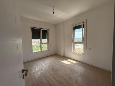 In vendita, Appartamento 2+1, Paskuqan, Tirana.