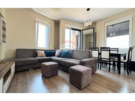 Apartament 1+1 +parkim ne Qender!