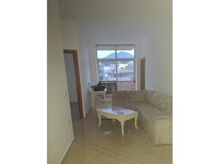 APARTAMENT 3+1 ME QIRA I VENDOSUR PRANE PASTICERI MELISA NE FRESK, TIRANE! 430 € /Muaj