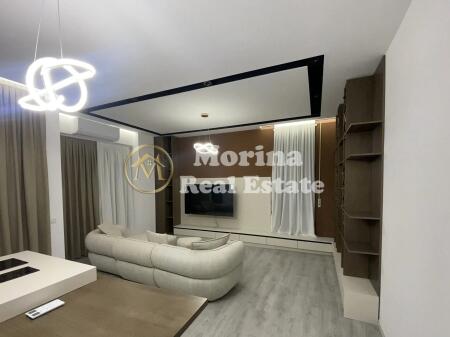 Affitto, Appartamento 2+1+ 2 Posti Auto, Ex Piazza Aquila, 850 Euro/Mese