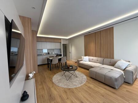 Appartamento 1+1 nel Centro in Via Kavaja!