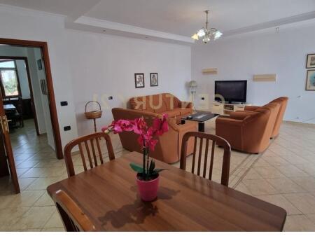 Apartament me qera 2+1+2, rruga e Dibres