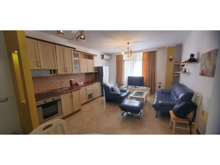 🏢 Apartament 2+1 me Qira në Zemër të Tiranës – 75,000 Lek NET