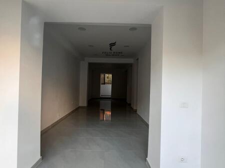 DYQAN ME QERA 80M2 21 DHJETORI 1.700 EURO