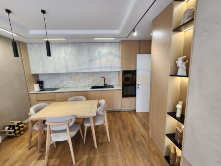 Qera, Apartament 2+1, Selitë, Tiranë.
