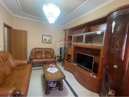 Apartament 1+1 per qira ne qender