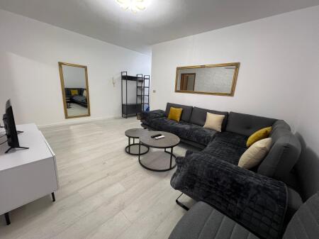 650 komun e Parisit