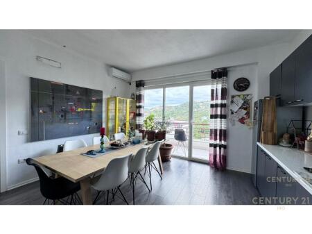 Apartament 1+1 te qira te Liqeni i Thate.