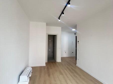 Shitet apartament 1+1, 55.4 m²tek Komuna e Parisit