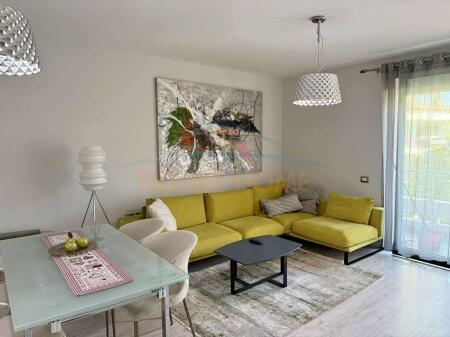 Qera, Apartament 2+1 Kompleksi Nobis Tirane