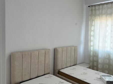 Apartament me qera 2+2