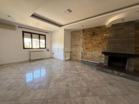 AFFITTASI APPARTAMENTO 3+1+2 VICINO AL COMPLESSO GRAND !