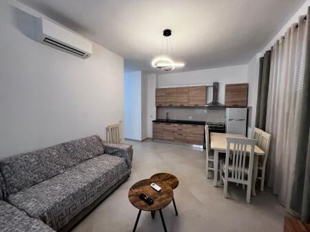 Appartamento 2+1 ad Astir in Affitto