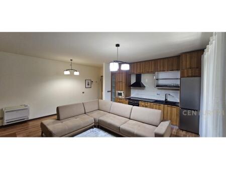 Apartament 1+1 me qira tek Rruga e Dibres!