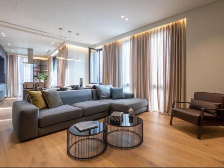 Jepet Apartament 2+1+2 Poste Parkimi me Qera Park Gate, prane Lion Park rruga Elbasanit