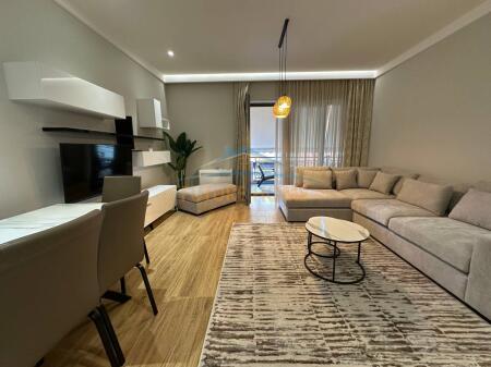 jepet me qera apartament 2+1+Ballkon Kati 4, (Kompleksi Delijorgji)