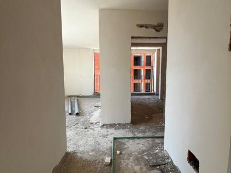 Siri Kodra Shitet Apartament 2+1+2