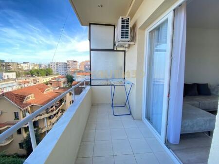 APARTAMENT 1+1 ME QIRA PRANE KESH TEK VASIL SHANTO