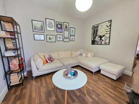 Shitet apartament 1+1 tek Ish - Parku 179,000 €
