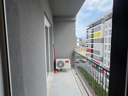 Shitet apartament 2+1 tek Univers City