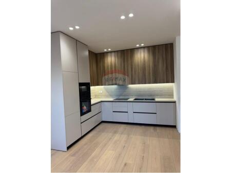 Apartament - Për Qira - Tirana Golden Park, Tiranë