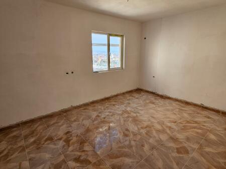 Vendesi super appartamento 2+1 88000 euro