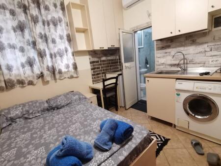 Monolocale in affitto a Frigoriferi, Tirana - Disponibile dal 28 settembre 350 € /mese