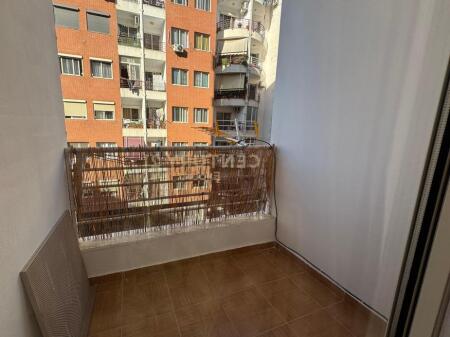 Apartament 1+1 Me Qira në Yzberish, Tiranë!