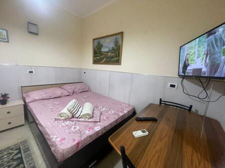 Monolocali in Affitto a Frigoriferi, Tirana 360 € /Mese