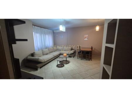 Jepet me qira apartament 2+1, rruga:''Irfan Tomini''