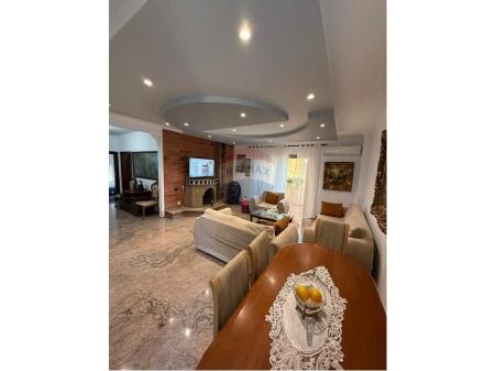 Apartament 2+1+ 2 Ballkone Bulevardi zogu i pare