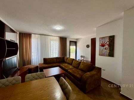 APARTAMENT 2+1+2+2 BALLKONE I MOBILUAR PRANE BLLOKUT TE AMBASADAVE
