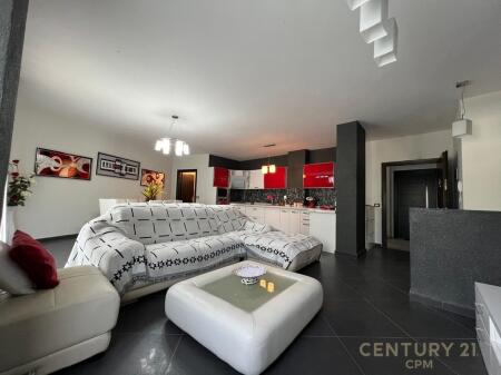 Apartament 2+1 me Qira në Fresku, Tirane 550 € /muaj