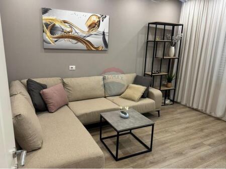 Apartament 1+1 me qira – Rruga Ferit Xhajko ne Porcelan
