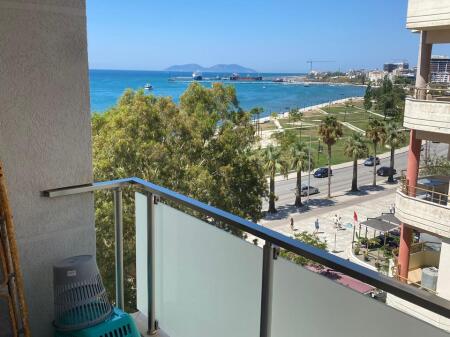 Lungomare, Vlore - Appartamento 1+1 in affitto (CON VISTA MARE)
