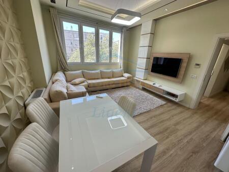 Rent, Apartment 2+1, Ali Demi, Tirana.