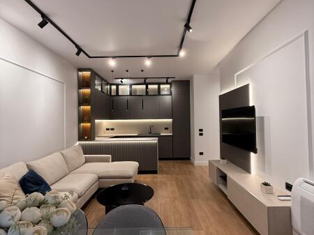 Apartament luksoz me qira 2+1