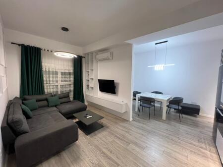 📣 SHITET SUPER Apartament 2+1 Me Ballkon 📍 Kompleksi Mangalem 21 , Ali Dem ✨ 💶 Cmimi 140.000 Euro